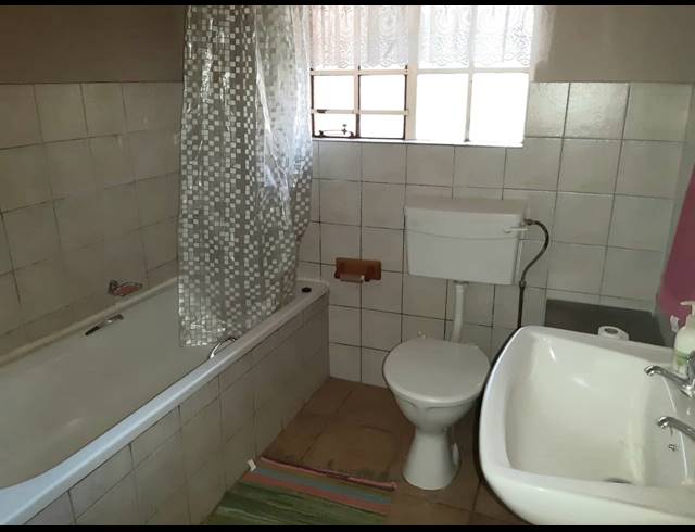 12HA SMALLHOLDING FOR SALE IN GROOTFONTEIN